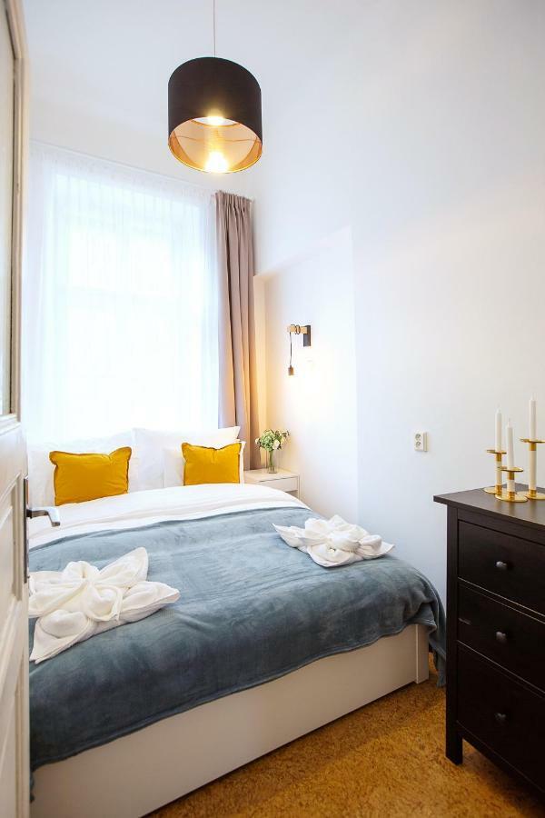 5Br 2Bath Family Apt 5Mins To Wenceslas Square Prague Exterior photo